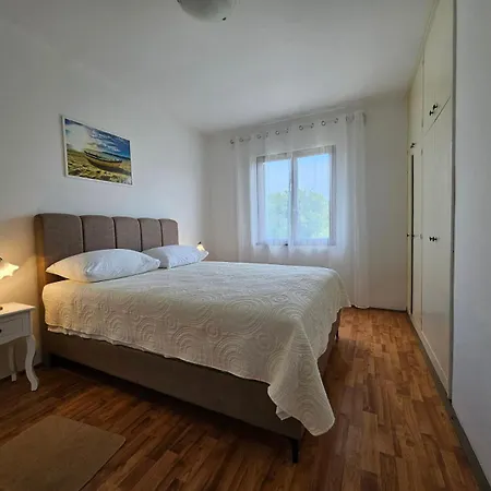 Lola Apartament